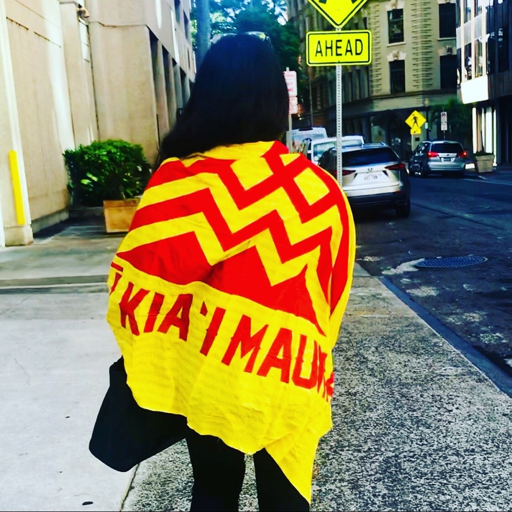Kū kiʻai Mauna Wrap for support or Mauna Kea